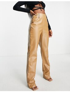 Missyempire Pantalones color camel de pernera recta de tejido efecto cuero exclusivos de Missy Empire-Beis neutro