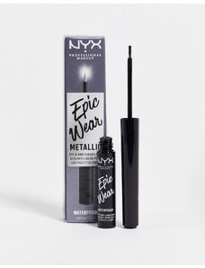 Delineador líquido metalizado Epic Wear de NYX Professional Makeup: Tono Gunmetal-Plateado