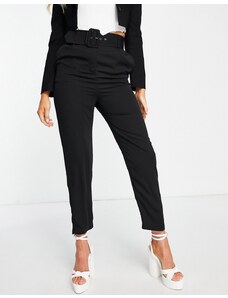 Pantalones negros de sastre y tiro alto con detalle de hebilla de Style Cheat