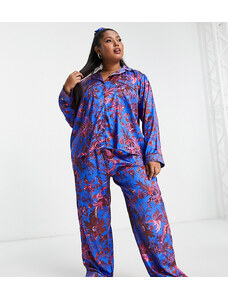 Set azul cobalto de pijama y coletero abullonado con estampado floral de satén de Hope & Ivy Plus