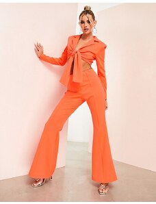 Pantalones de vestir de campana naranjas de ASOS LUXE