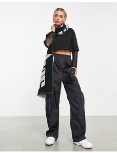 Pantalones negros cargo estilo paracaidista con pespuntes en contraste de ASOS Weekend Collective
