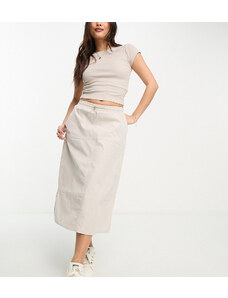 Falda midi color crudo cargo con cordón ajustable exclusiva de Pieces Petite-Blanco