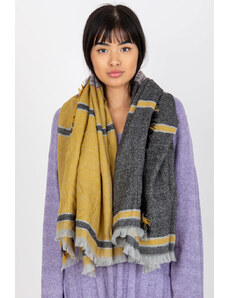 Glara Large patterned scarf