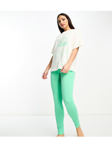 ASOS Tall Pijama color crema y verde de leggings y camiseta extragrande con estampado de flor exclusivo de ASOS DESIGN Tall-Multicolor