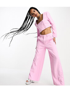 Pantalones rosa bebé de pernera muy ancha de Extro & Vert Petite (parte de un conjunto)