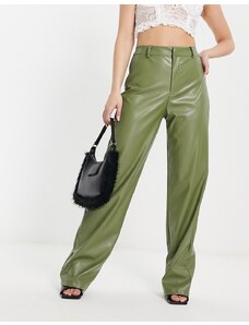 Missyempire Pantalones verde oliva de pernera recta de tejido efecto cuero de Missy Empire