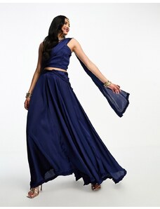 Falda azul marino estilo lehenga de corte amplio con volantes y pañuelo de Kanya London