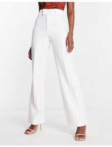 Pantalones blancos de pernera ancha y talle alto con detalle de costuras de Kaiia