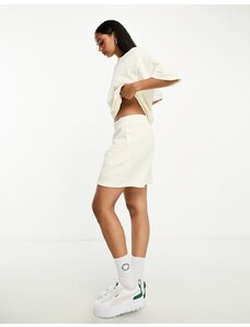 Pantalones cortos color crema extragrandes con diseño lavado de ASOS Weekend Collective (parte de un conjunto)-Blanco