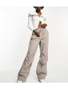 ASOS Tall Pantalones cargo color piedra lavado de estilo paracaidista con lazada en la cintura de ASOS DESIGN Tall-Beis neutro
