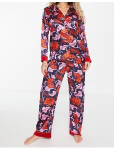 Pijama largo de satén con estampado floral barroco y ribetes de terciopelo de Night-Rojo