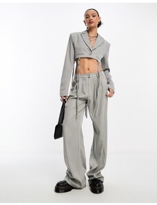 Pantalones grises de pernera ancha y corte sartorial holgado de Kyo The Brand (parte de un conjunto)