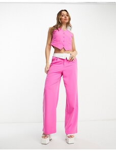 ONLY Pantalones rosa intenso de sastre con cinturilla plegada en contraste de Neon & Nylon (parte de un conjunto)
