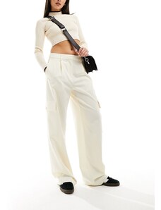 Pantalones color crema de sastre con bolsillos de EDITED-Blanco