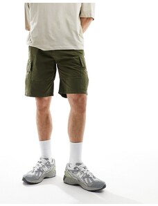Pantalones cortos cargo verdes básicos de tejido antidesgarros de Barbour
