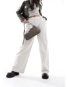 Pantalones color piedra de talle alto y pernera ancha con detalle plisado de ONLY-Beis neutro