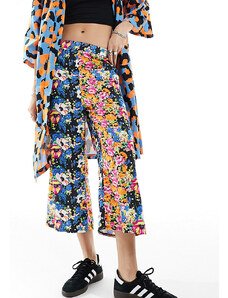 Pantalones sin cierres con estampado floral de ASOS MADE IN KENYA-Multicolor