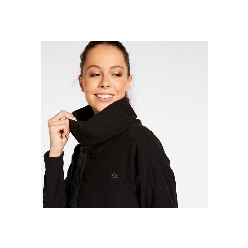 Forro polar negro discount mujer