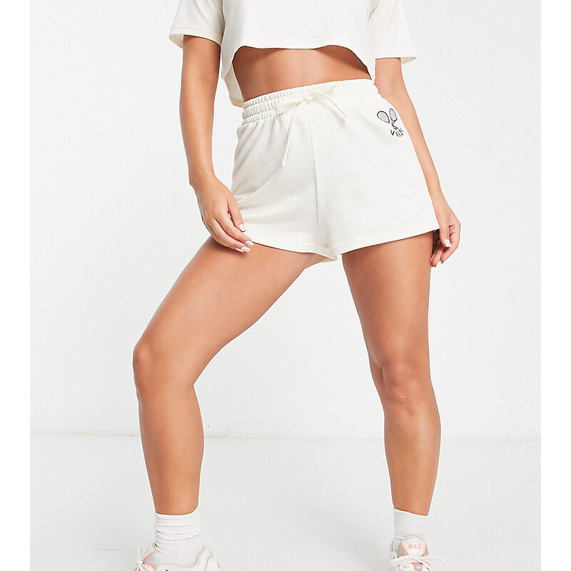 Pantalones de chándal cortos color crema estilo tenista de VAI21 (parte de un conjunto)-Blanco