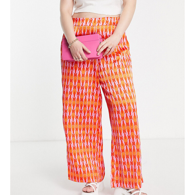 Pantalones en tonos luminosos de pernera ancha con estampado retro de satén de Vila Curve (parte de un conjunto)-Rosa