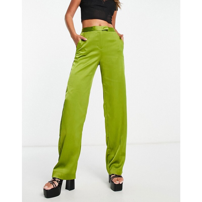 Pantalones color lima de corte sartorial y talle alto de satén de JJXX-Verde