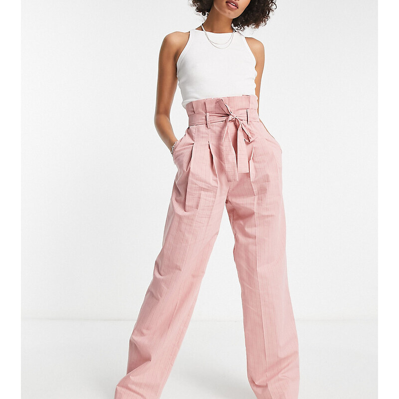 ASOS Tall Pantalones rosas a rayas con cintura paperbag de ASOS DESIGN Tall
