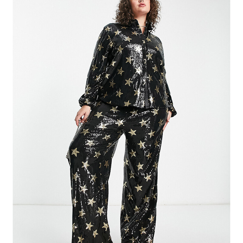 Pantalones de pernera ancha con estampado de estrellas de lentejuelas de Twisted Wunder Plus (parte de un conjunto)-Dorado