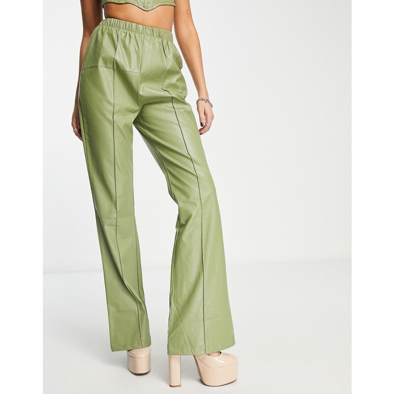 Pantalones de campana caquis de tejido efecto cuero de Rebellious Fashion (parte de un conjunto)-Verde