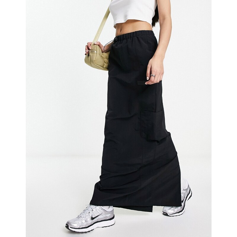 Falda larga negra de estilo paracaidista de nailon de ASOS Weekend Collective-Black