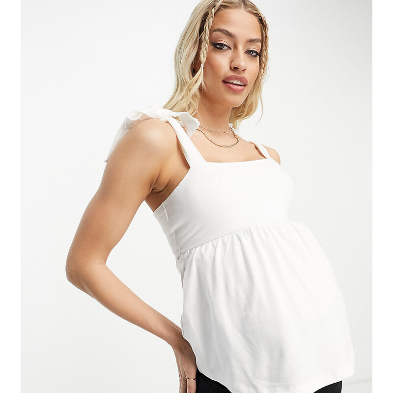 ASOS Maternity Top veraniego blanco con tirantes anudados y sobrefalda de ASOS DESIGN Maternity