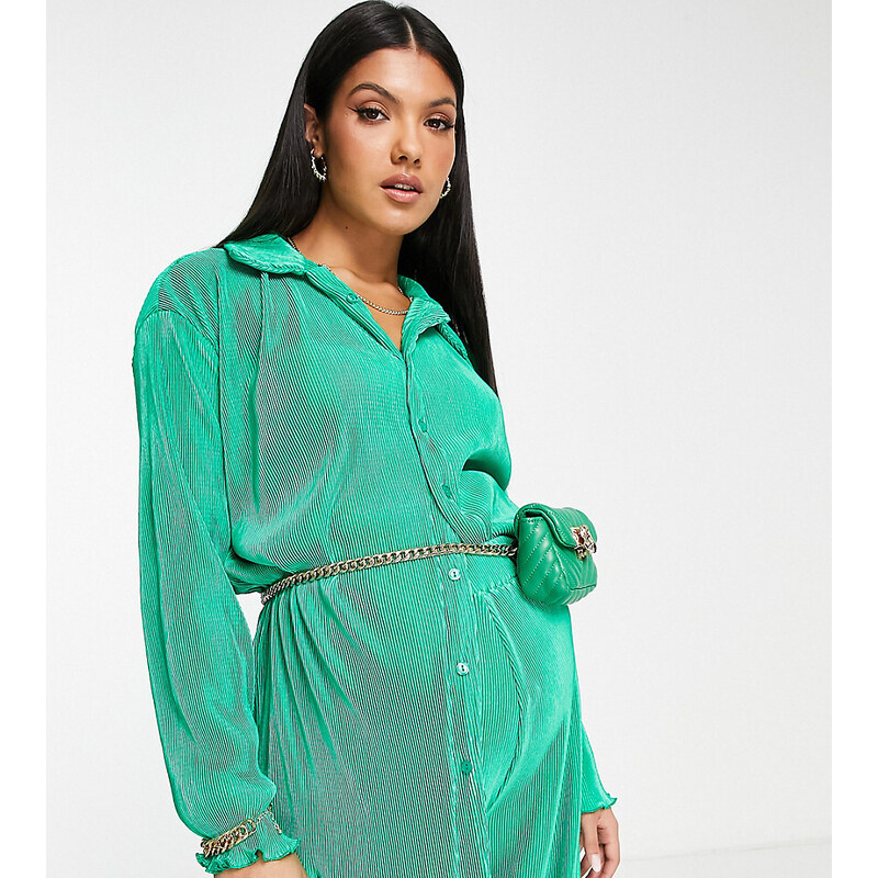 Camisa verde jade plisada de The Frolic Maternity (parte de un conjunto)