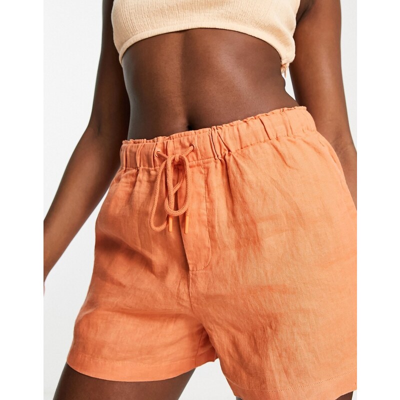 Pantalones cortos naranjas con cordón ajustable de lino de Mango