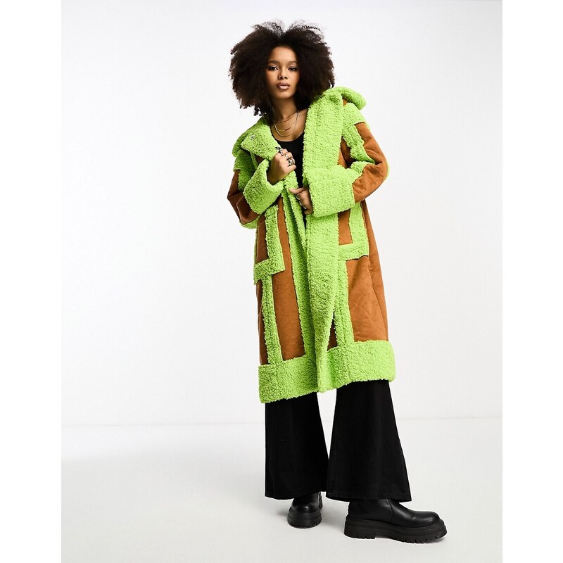 Abrigo color jengibre y lima de con bordes de borreguito de Annorlunda-Multicolor