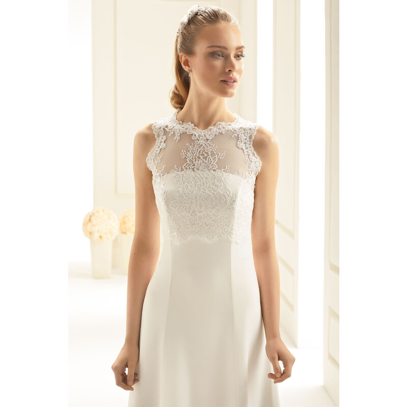 Bianco Evento Lace top for the bride