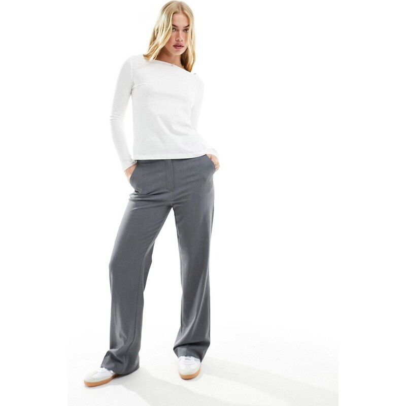 Pantalones grises de pernera recta con cremalleras laterales de Mango