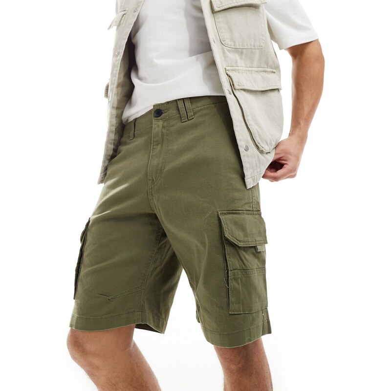 Pantalones cortos cargo caquis de pernera ancha de ADPT-Verde