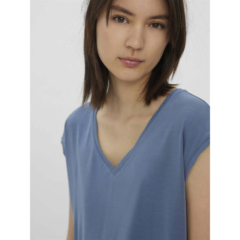 Camiseta Filli Básica de Mujer Vero Moda Cuello Pico China Blue