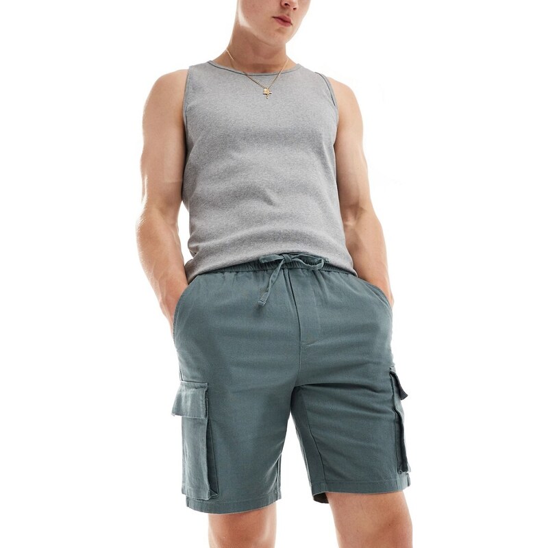 Pantalones cortos cargo color cerceta sin cierres de mezcla de lino de ONLY & SONS-Verde